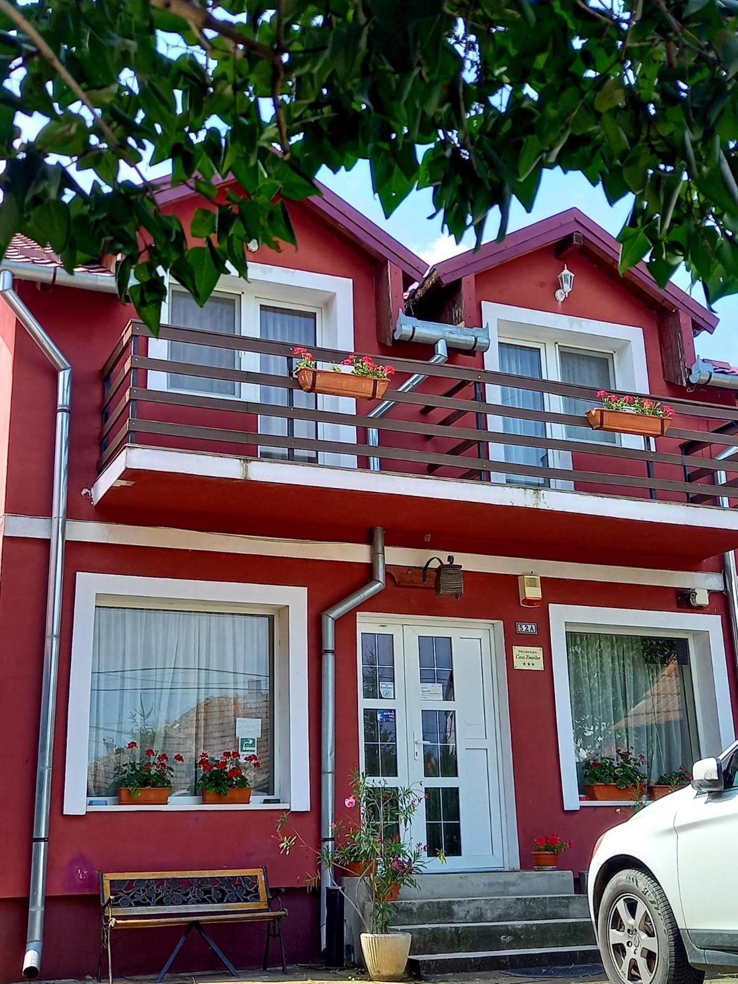 Casa Zmeilor Tasnad Exterior foto